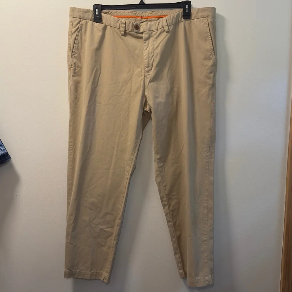 Tommy Bahama Men’s Khaki Chino 100% Pima Cotton Pants Sz 42x30